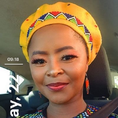 ZintleDiko Profile Picture