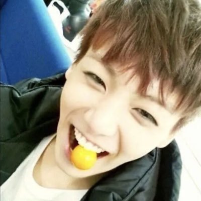 tlgadinasty's profile picture. el taekook y yo escuchando getaway car