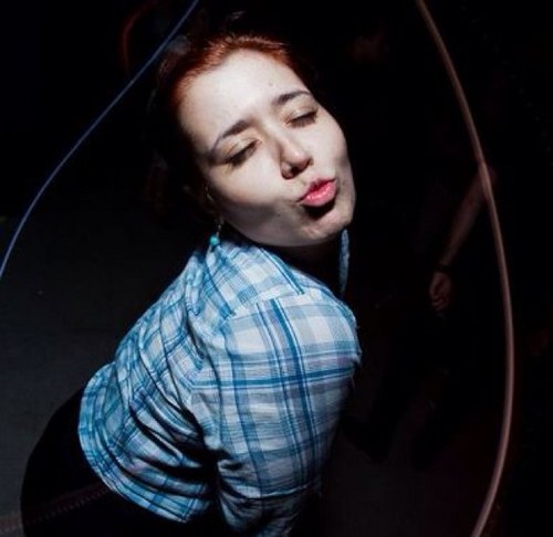 Leandra Barbejat Profile