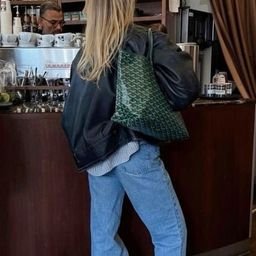 us_savanna96107's profile picture. 