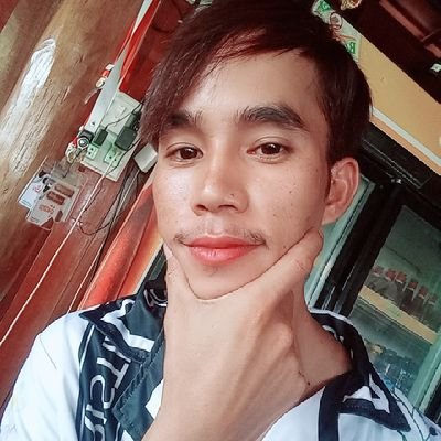 HmakL93818's profile picture. 