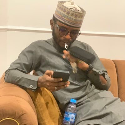 MOUSLIM(مسلم), foootball⚽fan ❤️❤️⚽. I speak Arabic, Hausa and English, proudly Nigerian🇳🇬 🇳🇬 MANCHESTER UNITED.