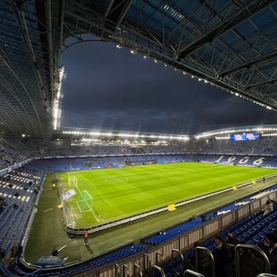 pablografo's profile picture. 💙🤍 🍍