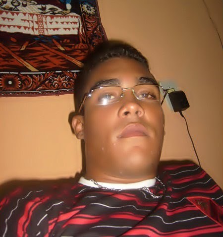 24 Anos, signo: capricornio, Flamenguista , Regueiro , ciumento , Nordestino