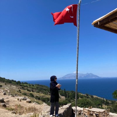 betulfeyzacoker's profile picture. not vice versa