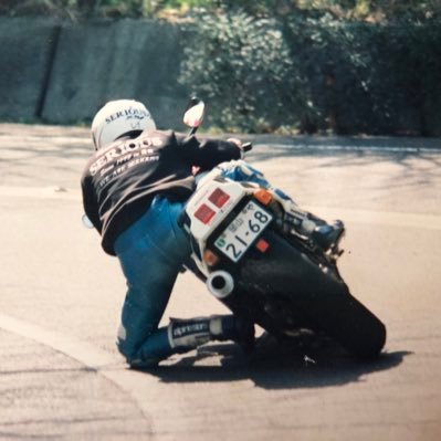 車&バイク好き👍フォローお気軽に😆#SEROW225 #セロー #KSR110改 #ハイエース #車中泊 #モトクロス #モタード #林道 #ツーリング #軽四耐久 #トゥデイ #自動車整備士 https://t.co/TASiMFbnel