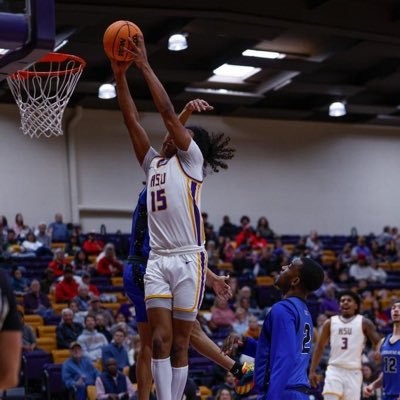 Williams15Tyler's profile picture. 6’6 freshmen at HSU