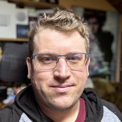 Henhachy's profile picture. Lubię zagłębiać się w dane: Data scientist, Technologie medyczne, Team apple. #Apple #DataScience, #ML, #AI, #ITP :)