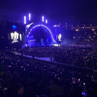 LuisRoque162036's profile picture. Love to suck