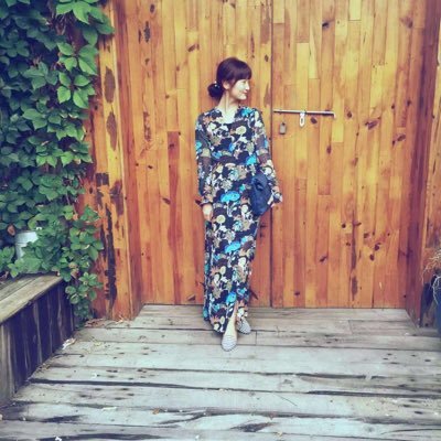 AVALON_L_M's profile picture. Sunny