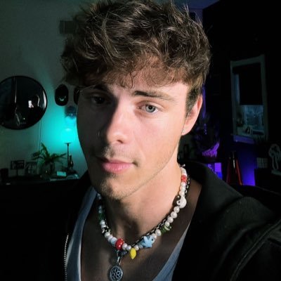 jaden followed 10.6.2020🤍 she/her❤️ zach herron follows❤️🫶 Jonah follows❤️ corbyn follows❤️ 3/5 from why don’t we follow me🤍
