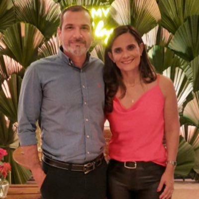 Hincha de Cerro Porteño, simpatizante del FC Barcelona, CABJ y Roger Federer. Tengo la familia más linda del mundo.