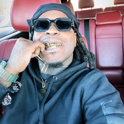 W2_60s's profile picture. 💈CEO Worlds Grillz 🥇🌎 Worldwide 🌎 #LL30