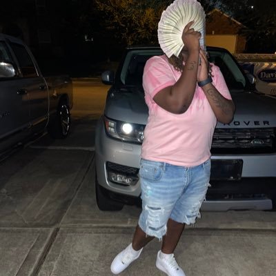 _SwervvBlixk's profile picture. New Account 🙃