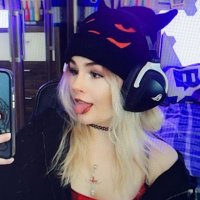 Zoe Nova (@thezoenova) 's Twitter Profile