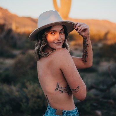 Dippindopp's profile picture. And she loved a little boy very, very much. Even more than she loved herself.