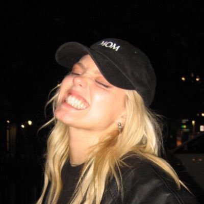 studnyx's profile picture. apenas uma futura técnica em química