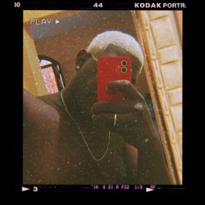 C_dias69's profile picture. 27y,A vida me fez Vitoria e eu fiz do Vitoria minha vida ❤️🖤 👩🏽‍🤝‍👨🏿💍