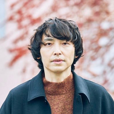 静岡県出身。映画「三つの光」「湯を沸かすほどの熱い愛」「長いお別れ」「浅田家」「無頼」「最後の審判」「トーキョーエイリアンブラザーズ」「高円寺えれじぃ」「父帰る」「秘密 THE TOP SECRET」「夫婦レジェンド」「The Same Rain」「劇的に沈黙」