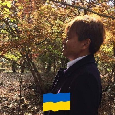 歌声合成とかやっていました。
嫌いなこと: 「べし」を連体形で終えること。残響が消える前の拍手(オペラ除く)。「ラデッキー行進曲」←「ラデツキー行進曲」だよ。
好きなもの:フラット5つの調
Bluesky: @kenmochi.com/
mixi: Chirper II/
mixi2: kenmochi