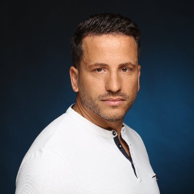B_Moussouni's profile picture. Family first! Investor, passion in #IT and what it brings to the world evolution.
Traveler and sport addict. I work at Red Hat but views are my own.
