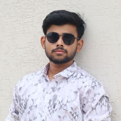 Pavbhaajiii's profile picture. Web dev | Tech enthusiast | Part-time cricketer🏏 | Sattabaaz(Trader)