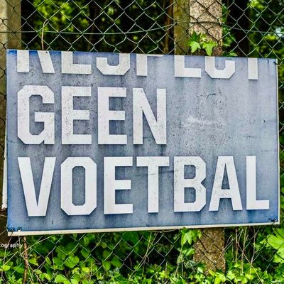 Floodlight Fetishist | Kowet | MUFC | RWE | NL Amateurvoetbal | old skool Bragg-watcher | 📸 @TerraceEdition