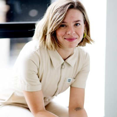 Ellie Cawthorne Profile