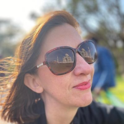 🎓 Head of Academic Advocacy ✍️ Author @Wiley https://t.co/hCRm88AwRH, https://t.co/aaVcFctzsc 📚 PhD & Fulbright Fellow (I work @awscloud | opinions my own)