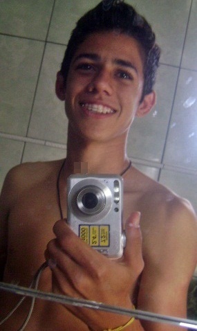 ' o desafio, ... sempre esteve e estará em minha vida, 
eu ja nem me espanto (8)'  Fé em Deus que vai da tudo certo ! ;)
