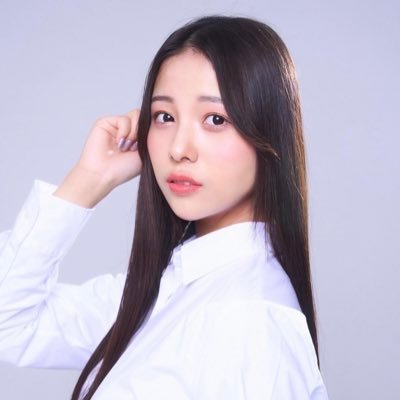 安達玲奈 Profile