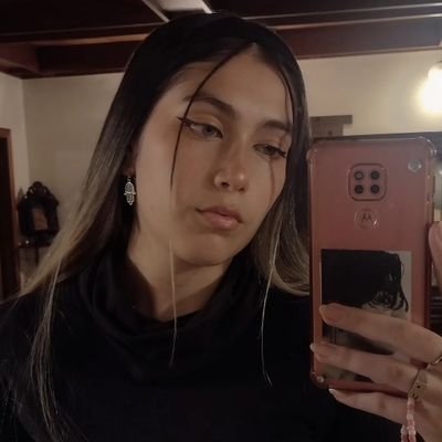 agus_erazu's profile picture. 