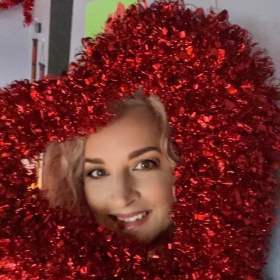 StudiosophiaBiz's profile picture. I invest in women’s health #IdenticalTwin#resist#businessowner #womeninbusiness#pilatestrainer #wellbeing#coach#loveislove #RBG #IDISSENT#happilymarried NODM'S