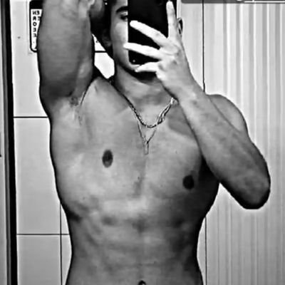 __dpachecoo's profile picture. 22` Venezolano | Isla de Margarita | Diseñador de Eventos