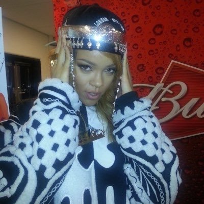 Made in 🇺🇾 | Rihanna my idol✨🐍 soñando con conocer a los Sardellis🖤