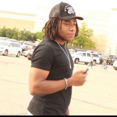 Vello_Wrld's profile picture. Watch the journey, wake up or stay sleep😴