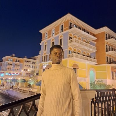 cheikht01685296's profile picture. 