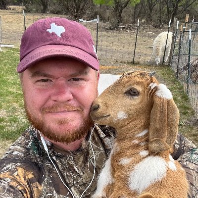 Christian, Aggie, Texan, educator, photographer, researcher, global field trip director, and first-gen college student advocate. Reluctantly here for CFB.