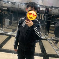 Sam (@samchen5678) 's Twitter Profile