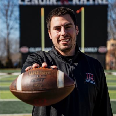 Linebackers Coach/Recruiting Coordinator @LRBearsFootball | 2023 NAIA National Champion 💍 🏆