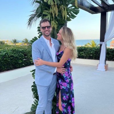 ryan_a_hop's profile picture. kings and bears often worry their keepers