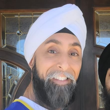 Dad. Teacher. Author of Once Upon the Golden Temple, Gurpreet Goes to Gurdwara, Welcome to Paldi & I Am Sikh (Spring 2024). Co-founder & Chair of @sach_bc. 🏀📚