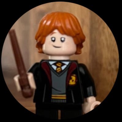 ThomasausXYZ's profile picture. Ingenieur - wandelnd durch dystopische Landschaften. Engineer - strolling in dystopian landscapes.