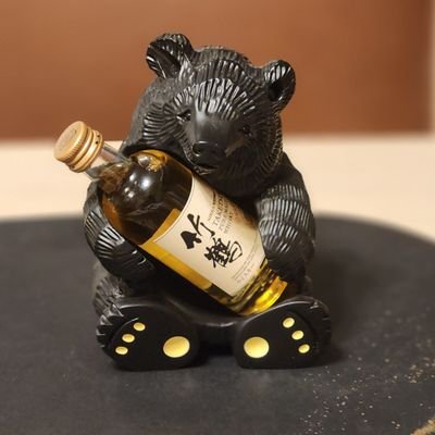 一人でどれだけ飲むねん！ってぐらいウイスキーが増えてきて、アル中まっしぐら🚀
今の楽しみは、蒸溜所巡りと称する飲んでばかりの旅