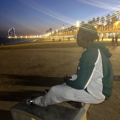 robmomoh's profile picture. real g’s move in silence like lasagne