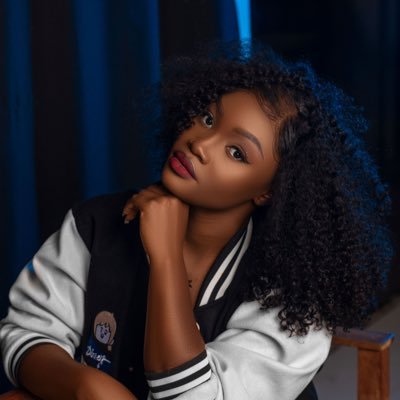 _aguiomar_'s profile picture. Sou uma bailarina muito confiante e acredito no talento e força que tenho, quem me conhece sabe muito bem das minhas capacidades. 🇦🇴