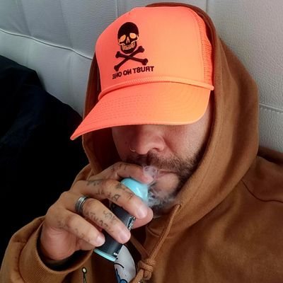 AngelRo92603894's profile picture. 