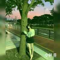 suuyunhooony's profile picture. 문득 문득 행복하기를🤍