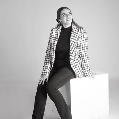 araceli_f5's profile picture. SÓLO PERDERÁS LO QUE NO CONSIDERES NECESARIO🎈