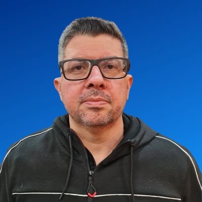 Jornalista Profissional- um eterno aprendiz! Empreendedor ! 🎬Videomaker ! https://t.co/O27Nd5pcoN 🚗🏎🚚🛵🚲